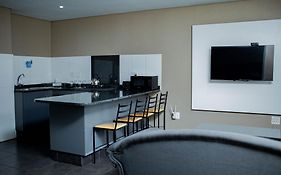 Vetho 2 Apartments Or Tambo Airport